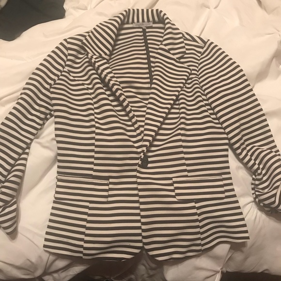 Black and white blazer - Picture 1 of 5